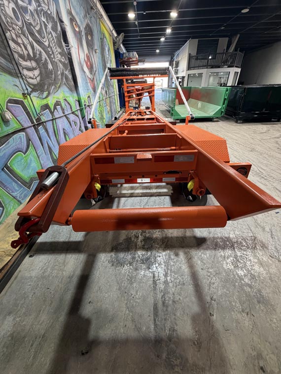 Standard Rail Gooseneck Roll-Off Trailer - Image 10